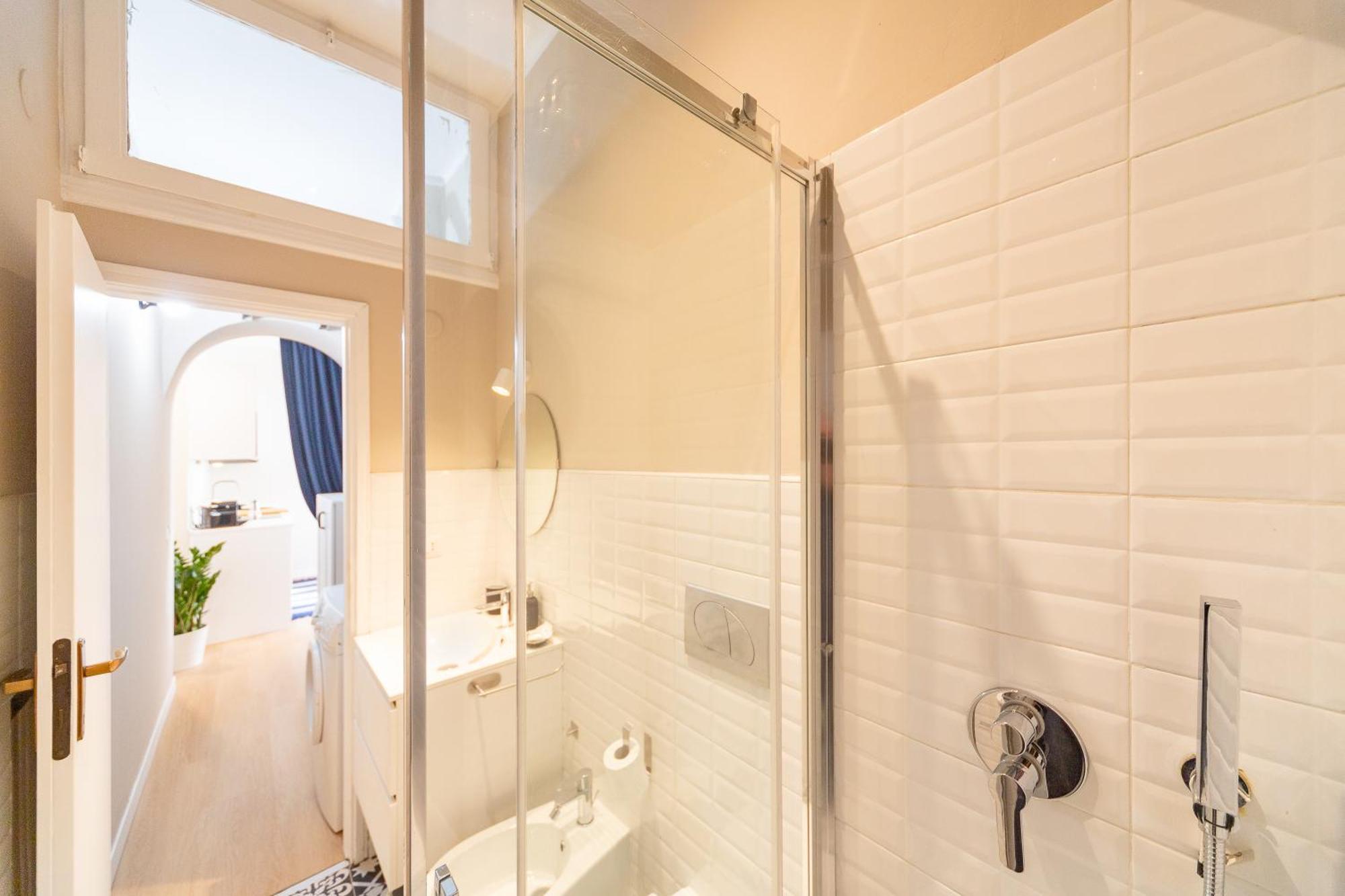 Just Urban Stays - Romantic Navigli Apartment *