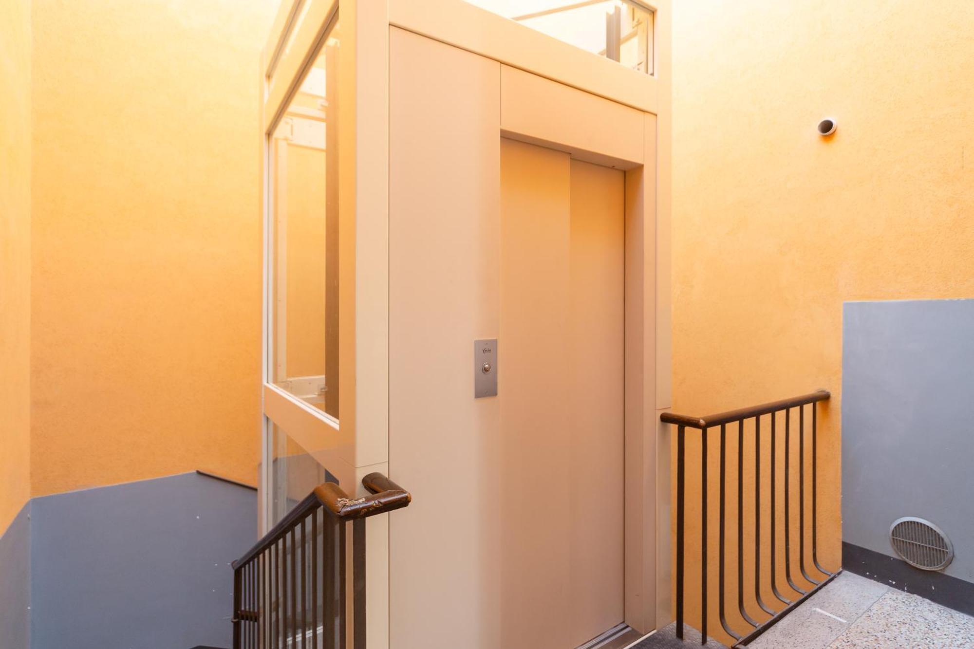 Just Urban Stays - Romantic Navigli Apartment Appartement